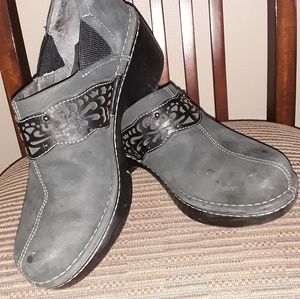 Blue/gray slip on clogs/mules. Accepting offers on